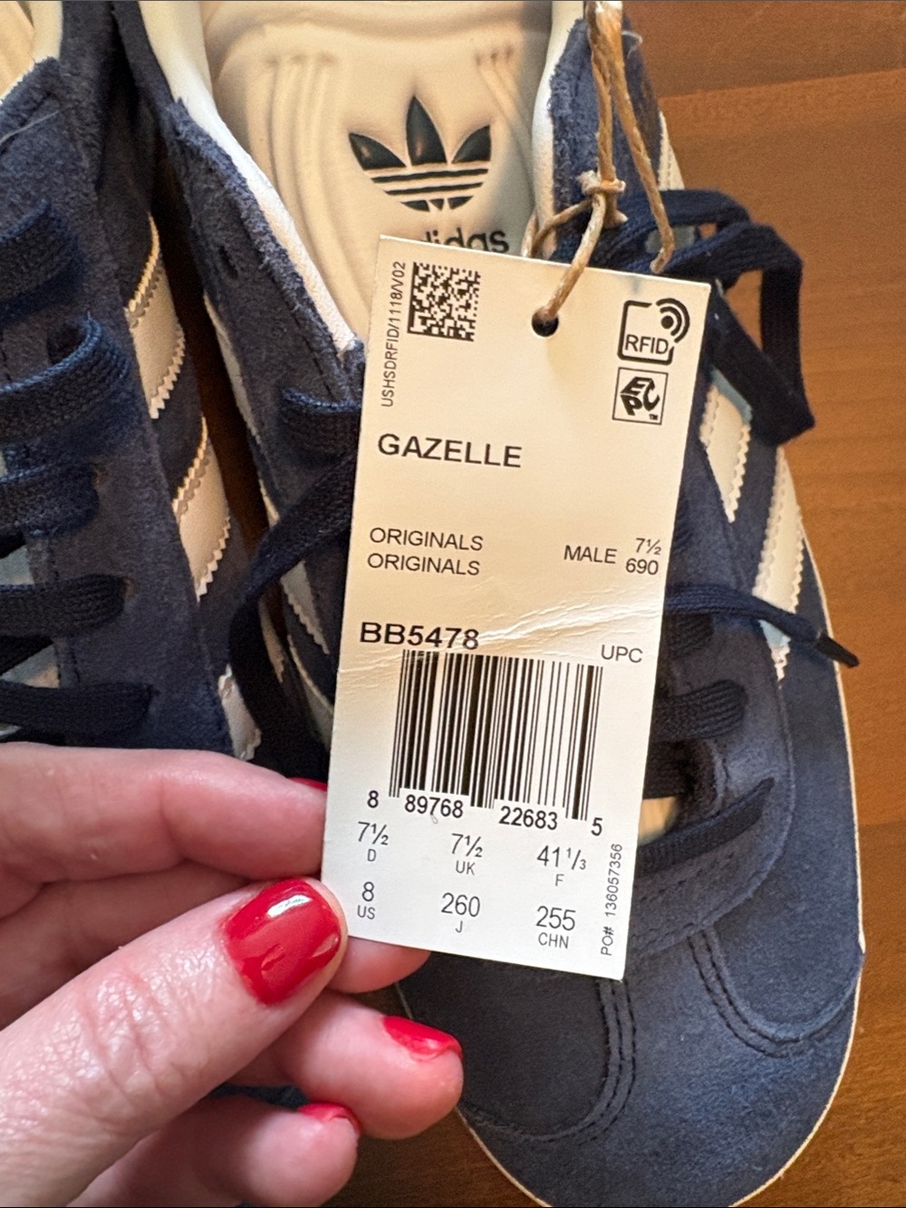 adidas Gazelle Navy and White Suede Classic Low-Top Sneakers - Picture 10 of 14